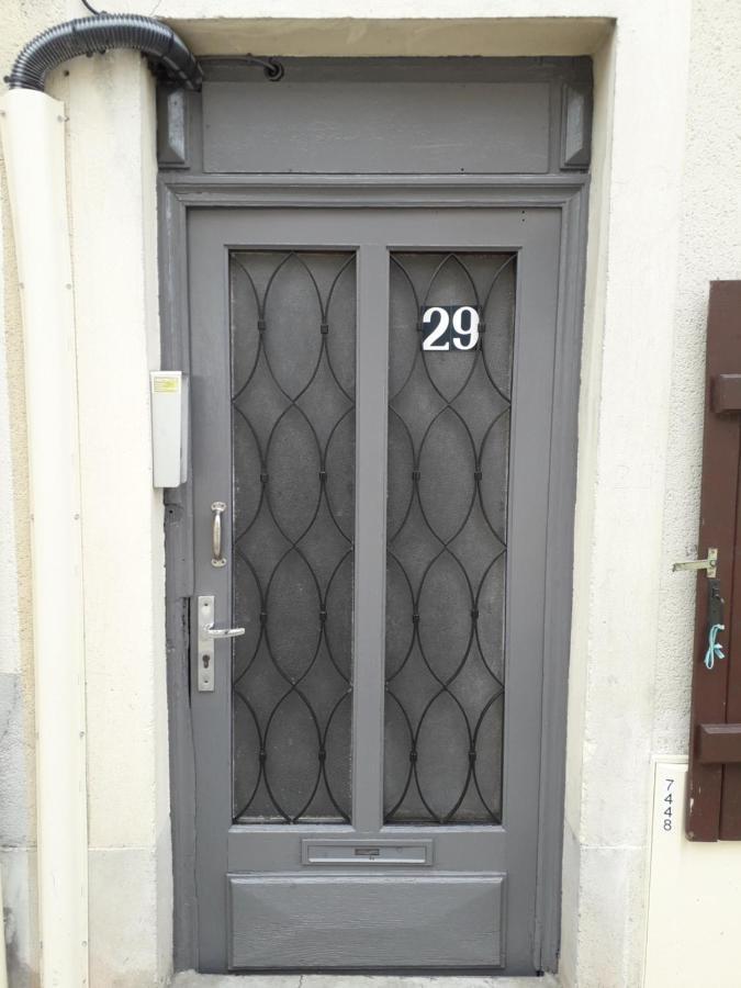Loft Luxe Montargis: Central Haven with Bikes & River Views Exterior photo